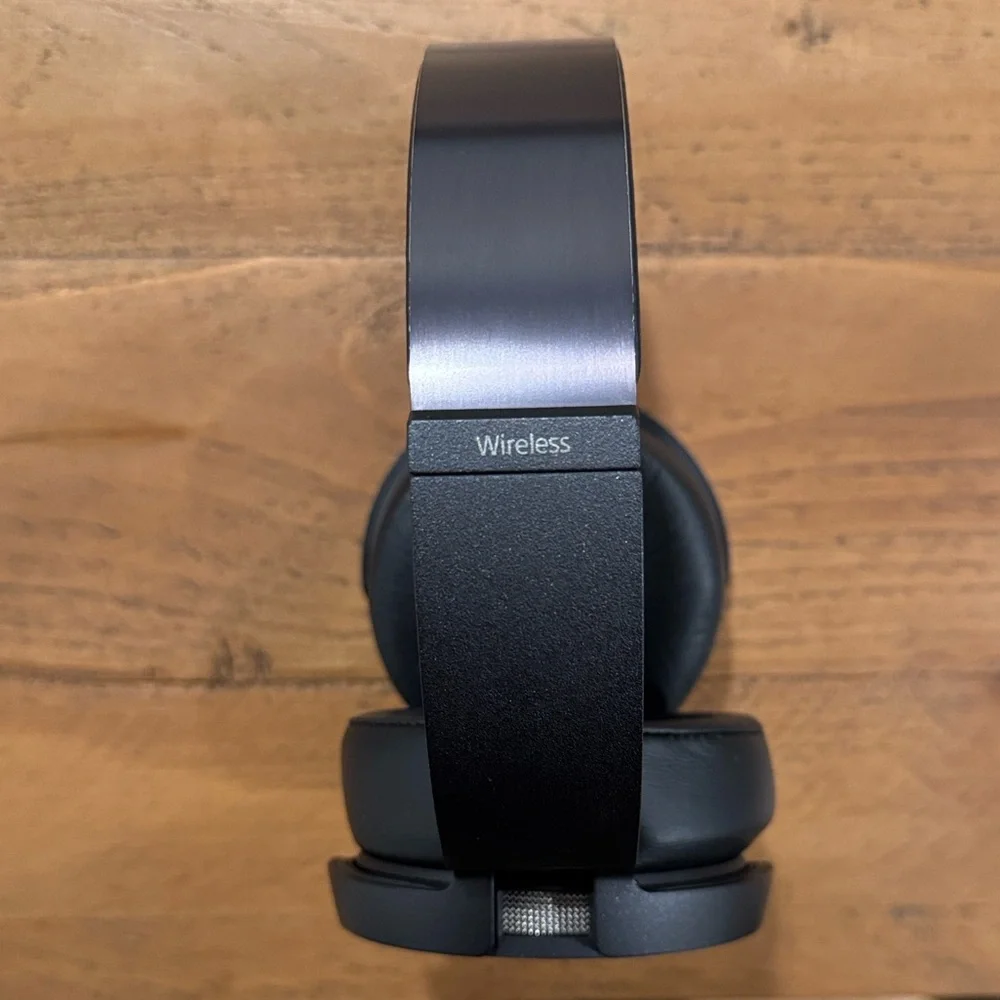 Sony MDR-XB950N1 Wireless Over-Ear Headphones, Noise Canceling - Picture 7 of 16